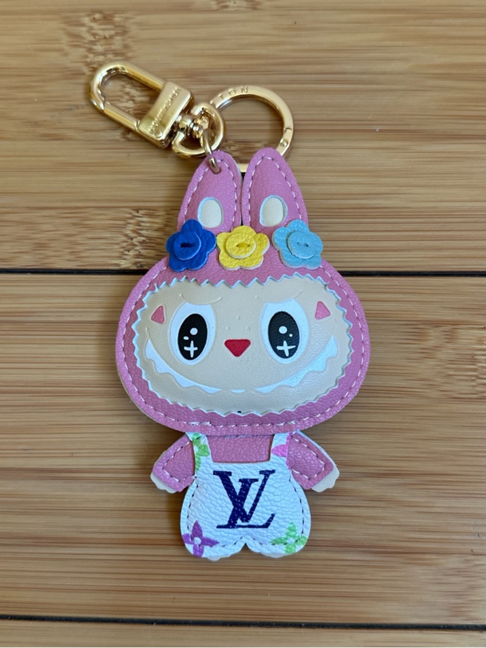 Labubu keychain - Picture 2 of 4